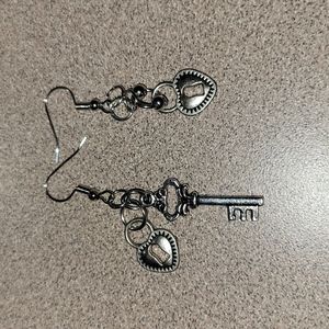 Lock and key heart mismatched earrings